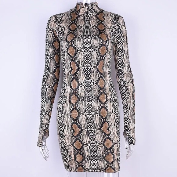 snake print long sleeve bodycon dress Snake Print Long Sleeve Drawstring Ruched Dress